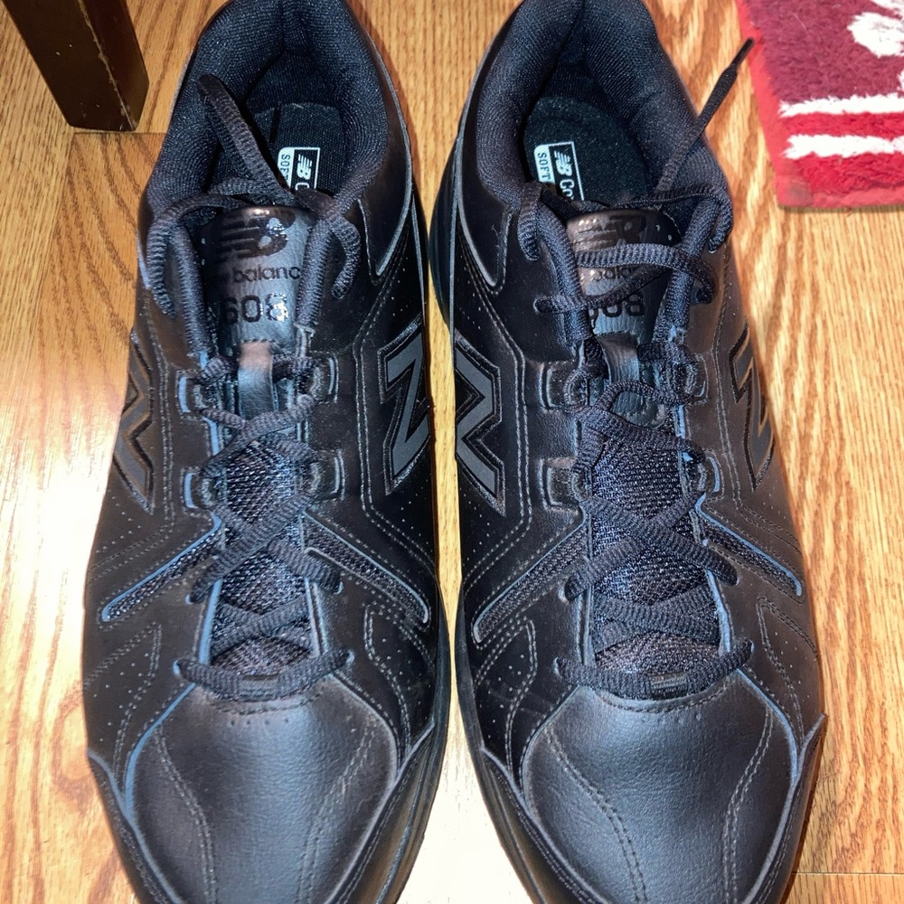 New Balance Men's 608v5 Slip Resistant  Black Comfort shoes